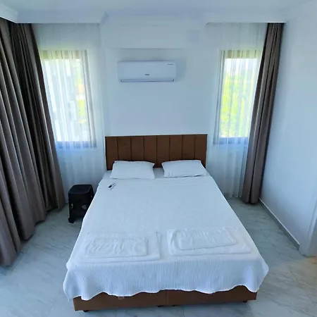 Arcadia Villa *